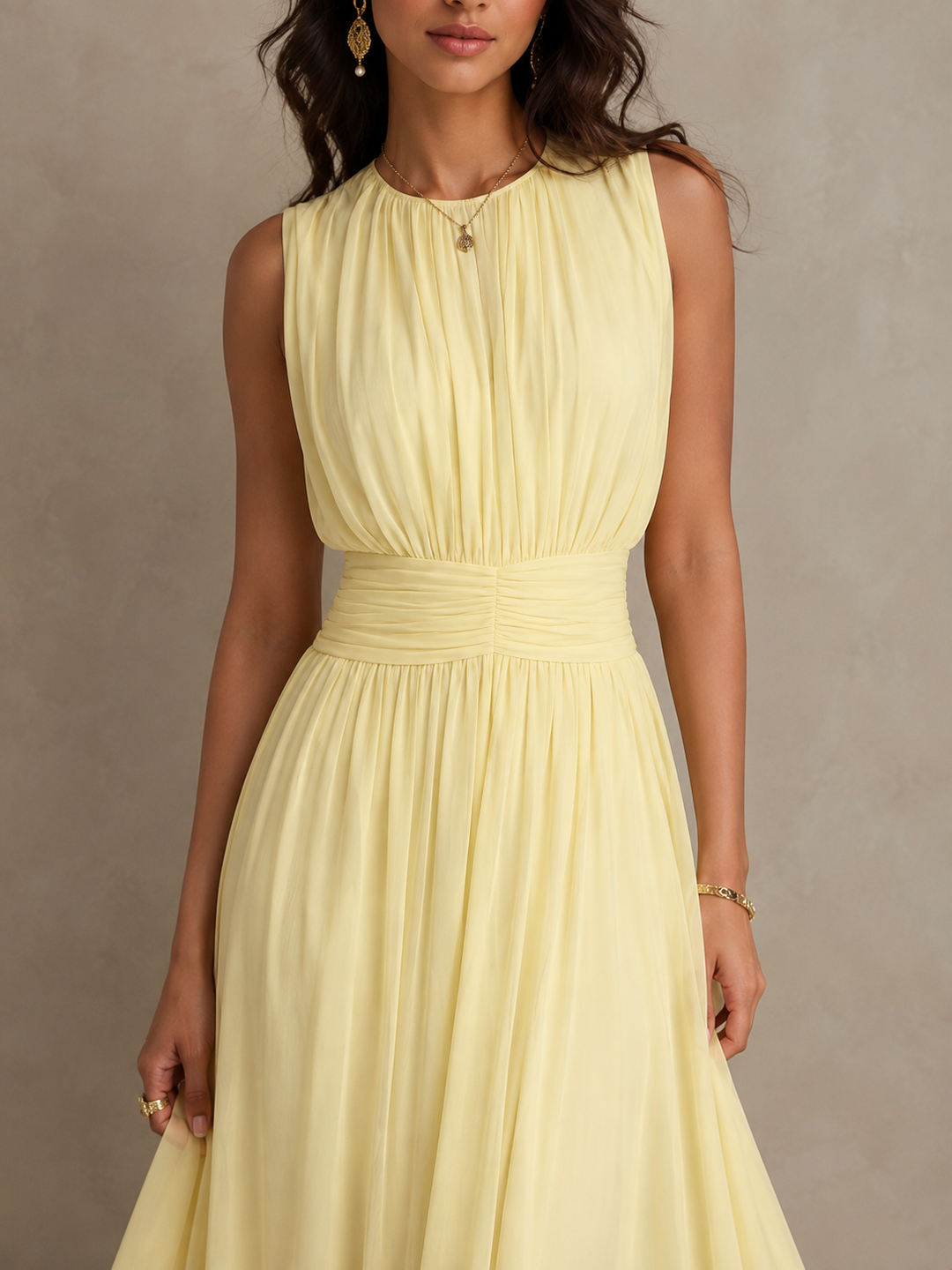 Chayna | Robe Élégante Plissée