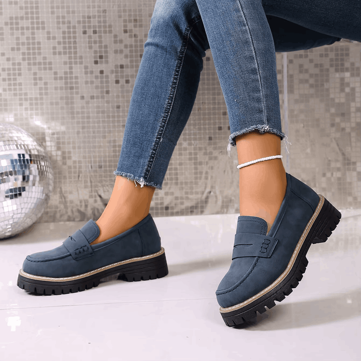 Elsa - Mocassins à Semelle Crantée Effet Daim
