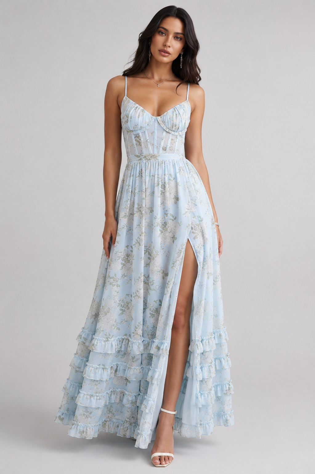 Robe Violetta | Silhouette Élégante et Envoûtante