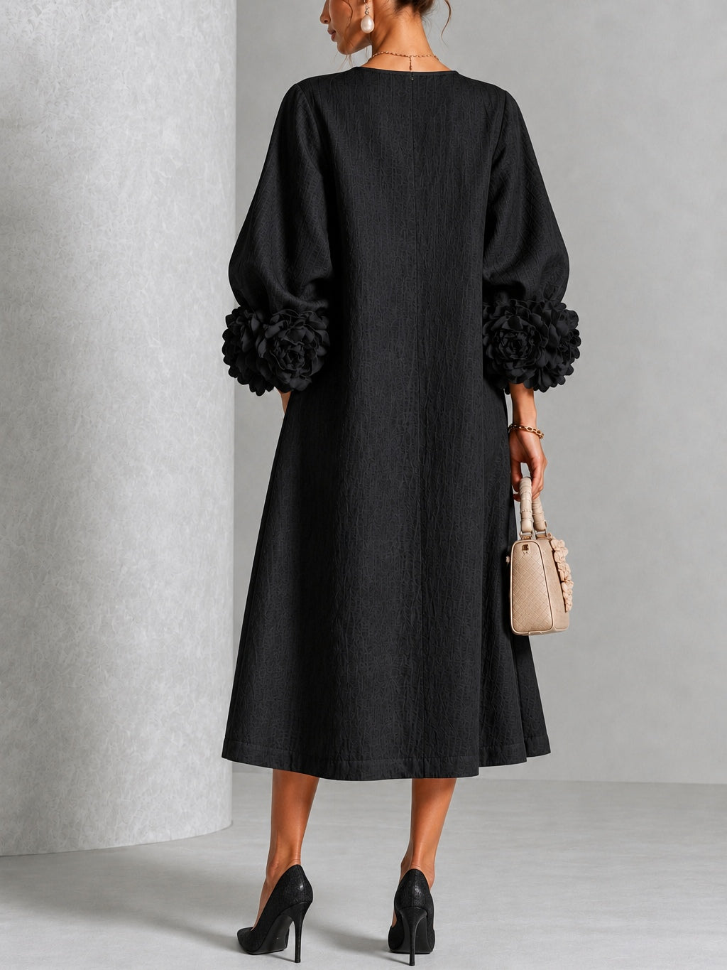 Adriana | Robe Midi à Poignets Fleuris